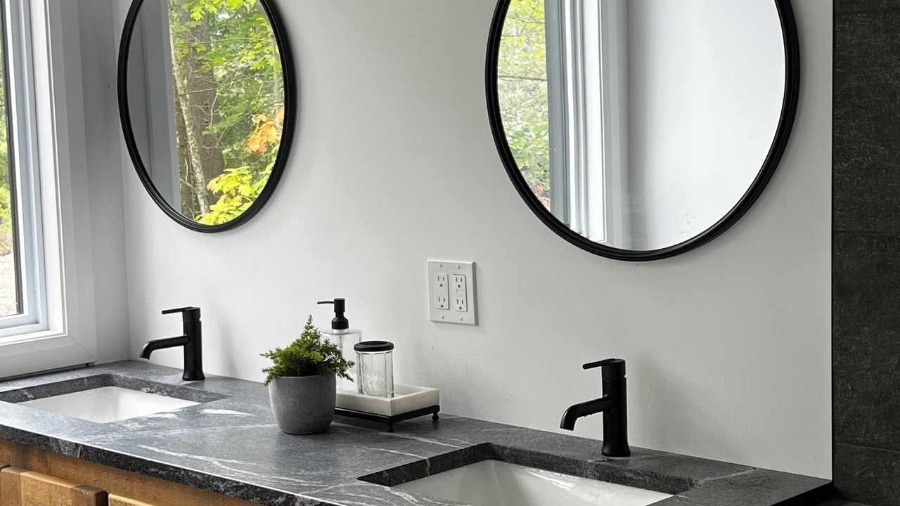 Photo of Bathroom in Trent Lakes