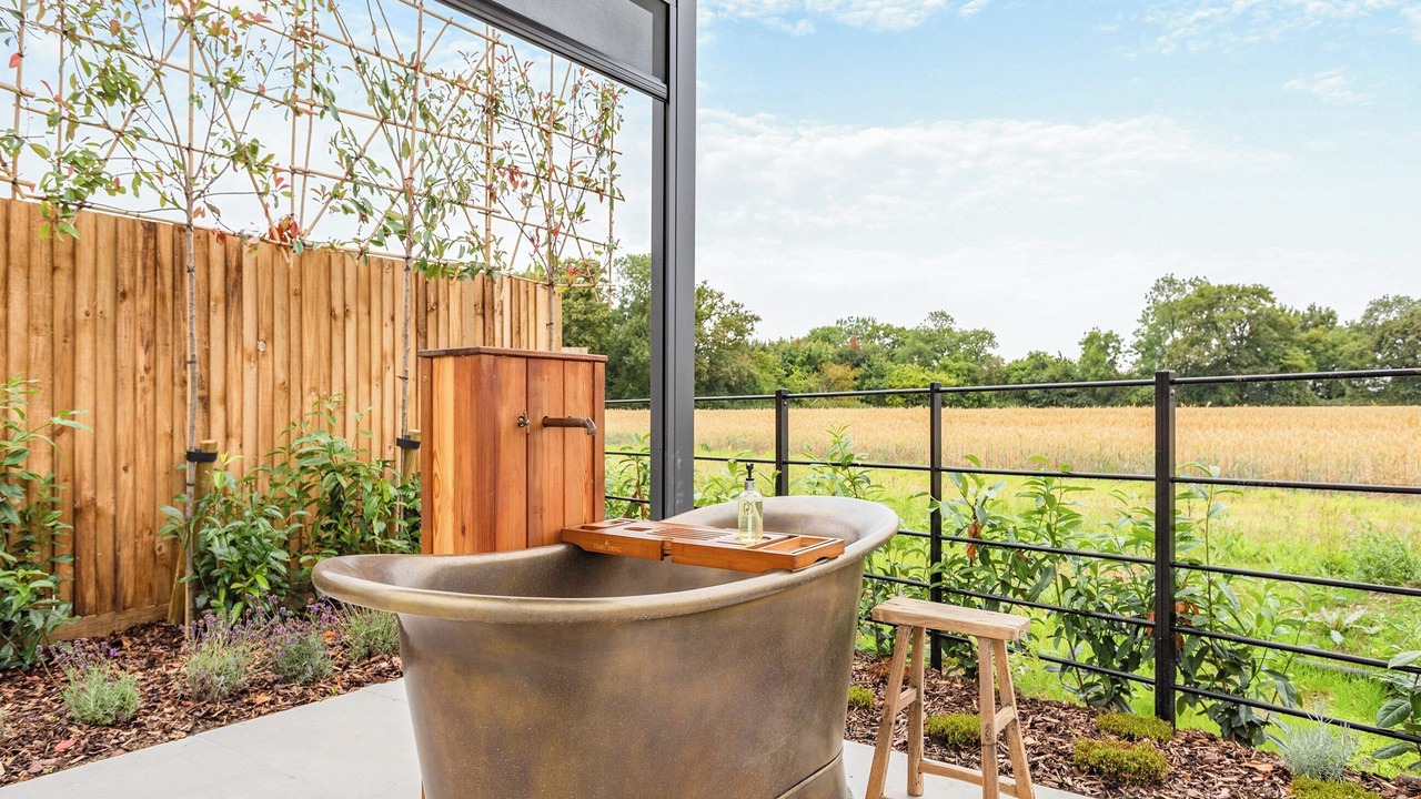 Photo of Outdoor in Howlett End