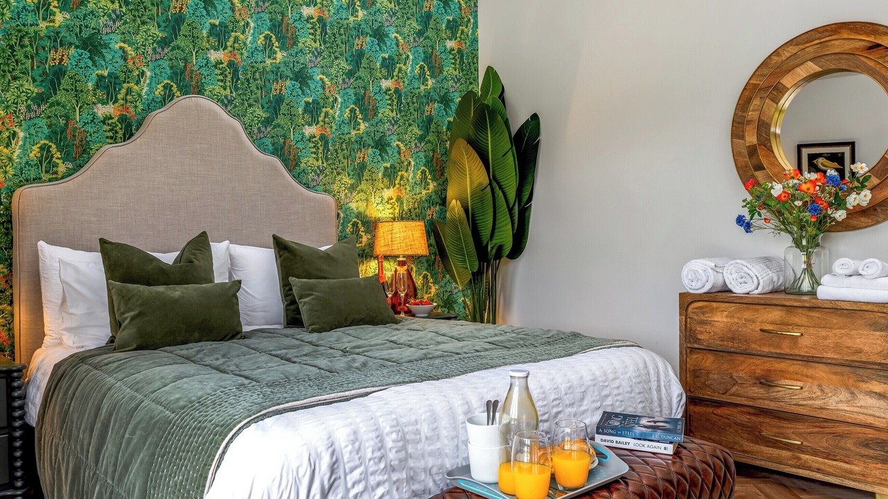 Photo of Others in Howlett End