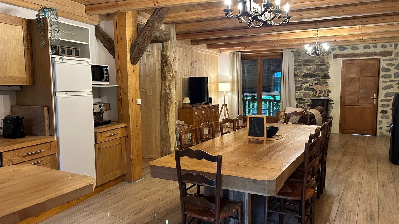 Photo of Bedroom in Allemond