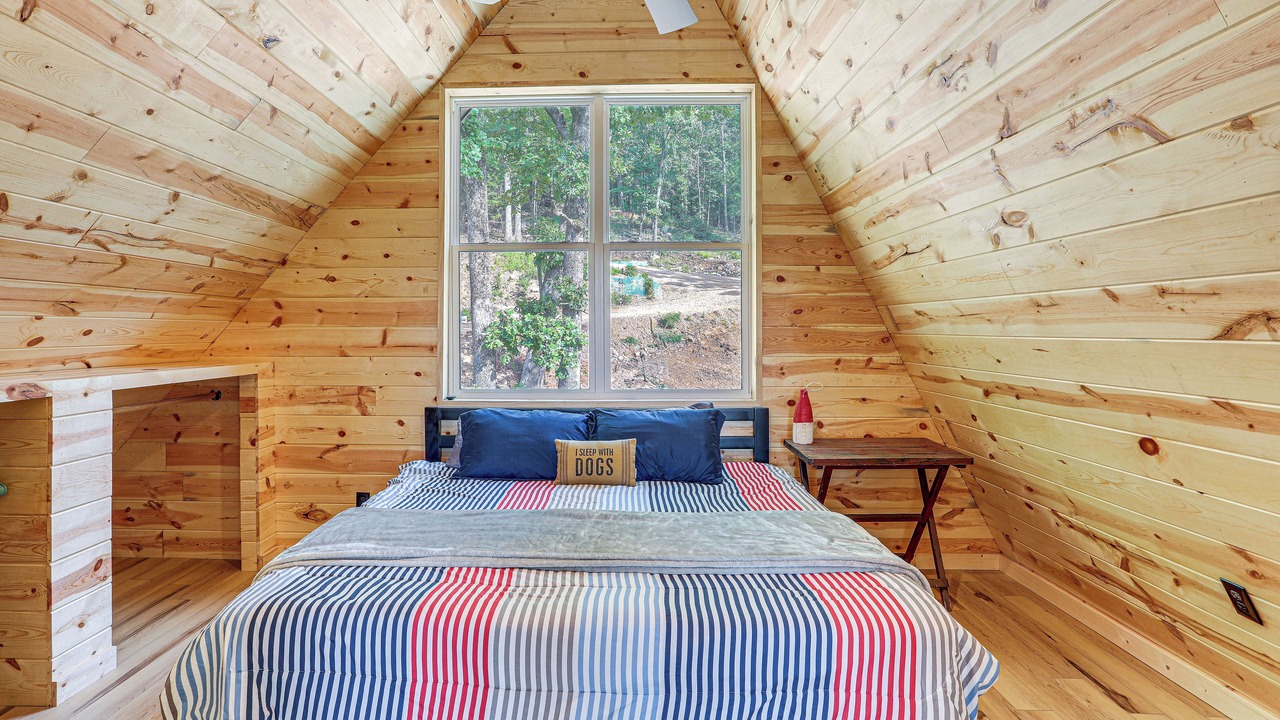 Photo of Others in Hardy