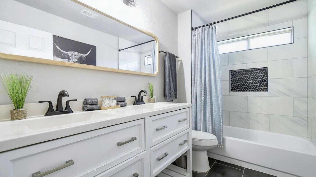 Photo of Bathroom in Stone Oak