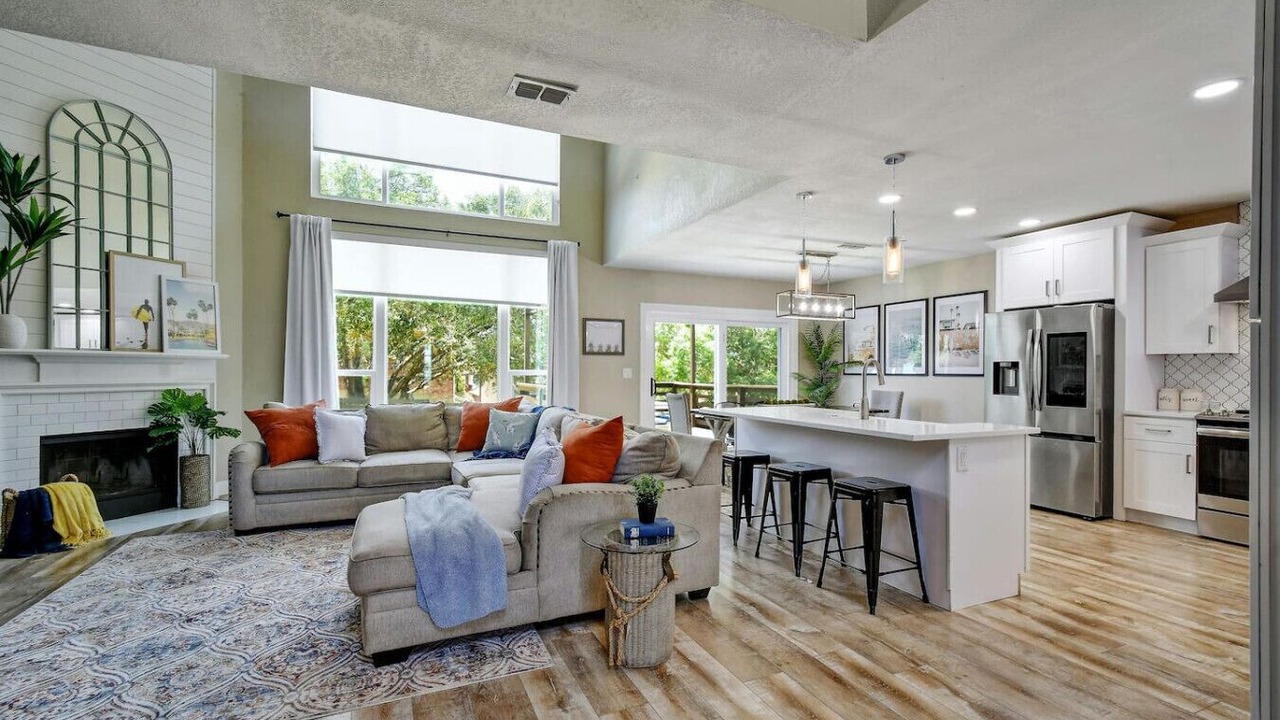 Photo of Livingroom in Stone Oak