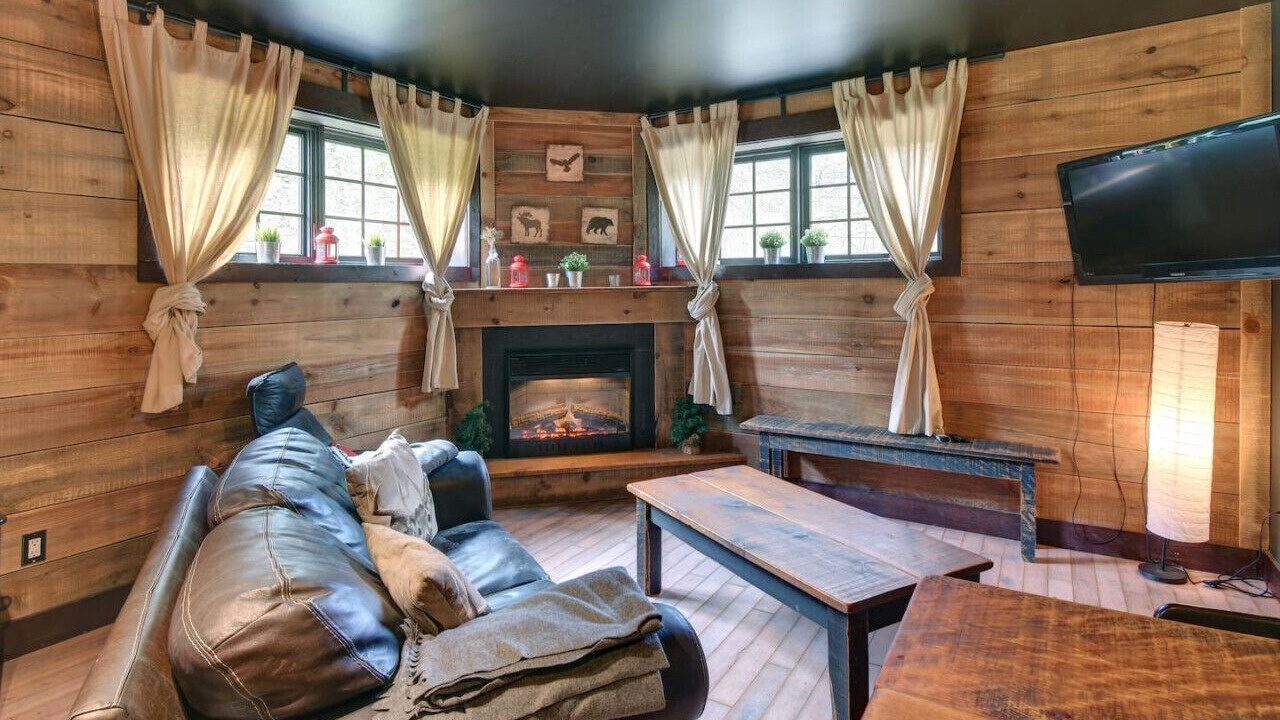 Photo of Livingroom in Cantley