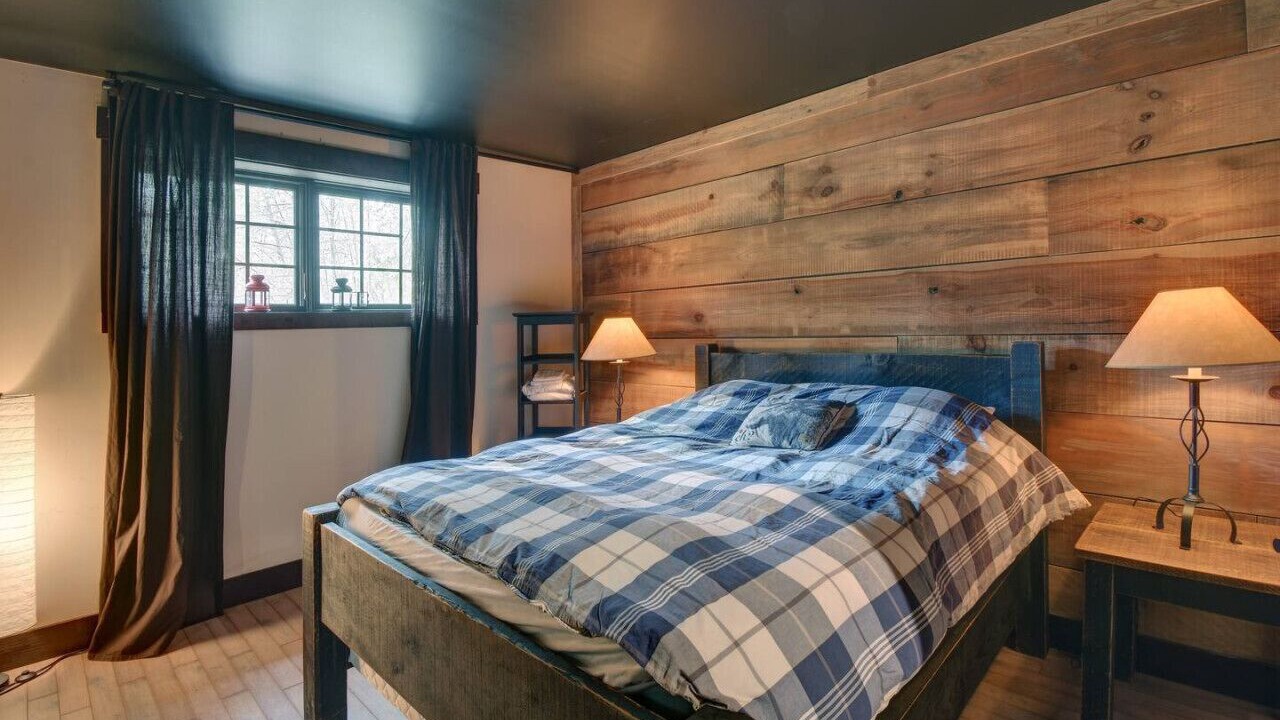 Photo of Bedroom in Cantley