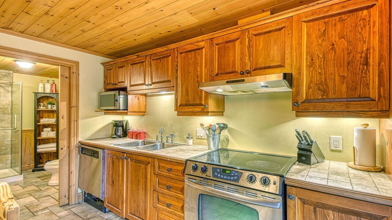 Photo of Kitchen in Saint-Faustin-Lac-Carre