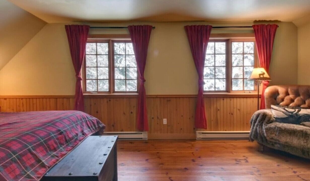 Photo of Bedroom in Saint-Faustin-Lac-Carre