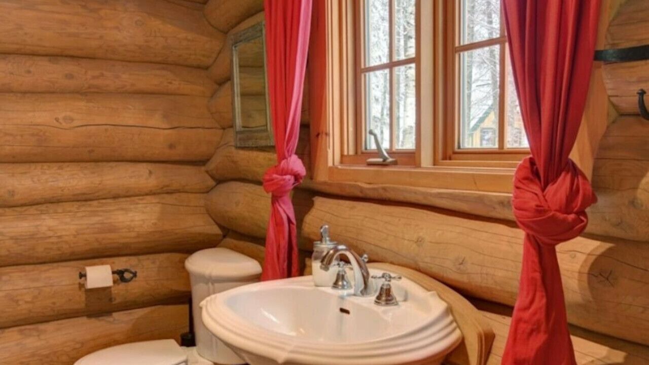 Photo of Bathroom in Saint-Faustin-Lac-Carre
