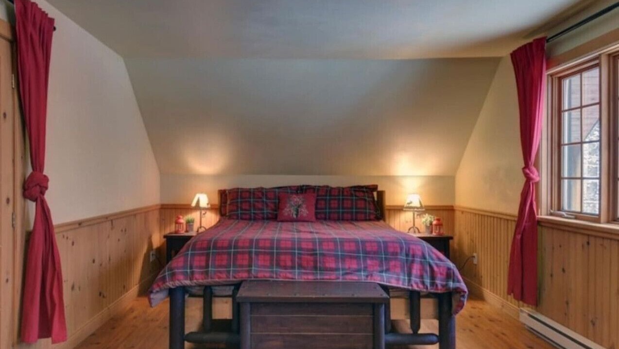 Photo of Bedroom in Saint-Faustin-Lac-Carre