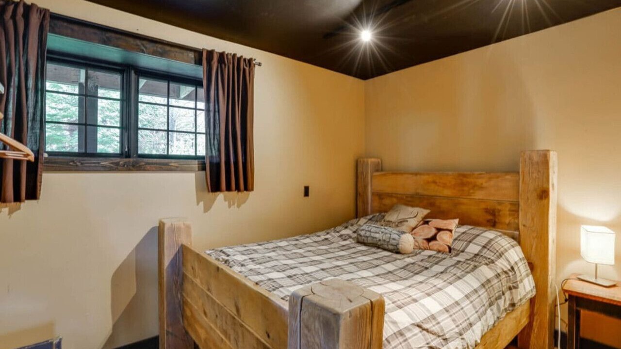 Photo of Bedroom in Cantley