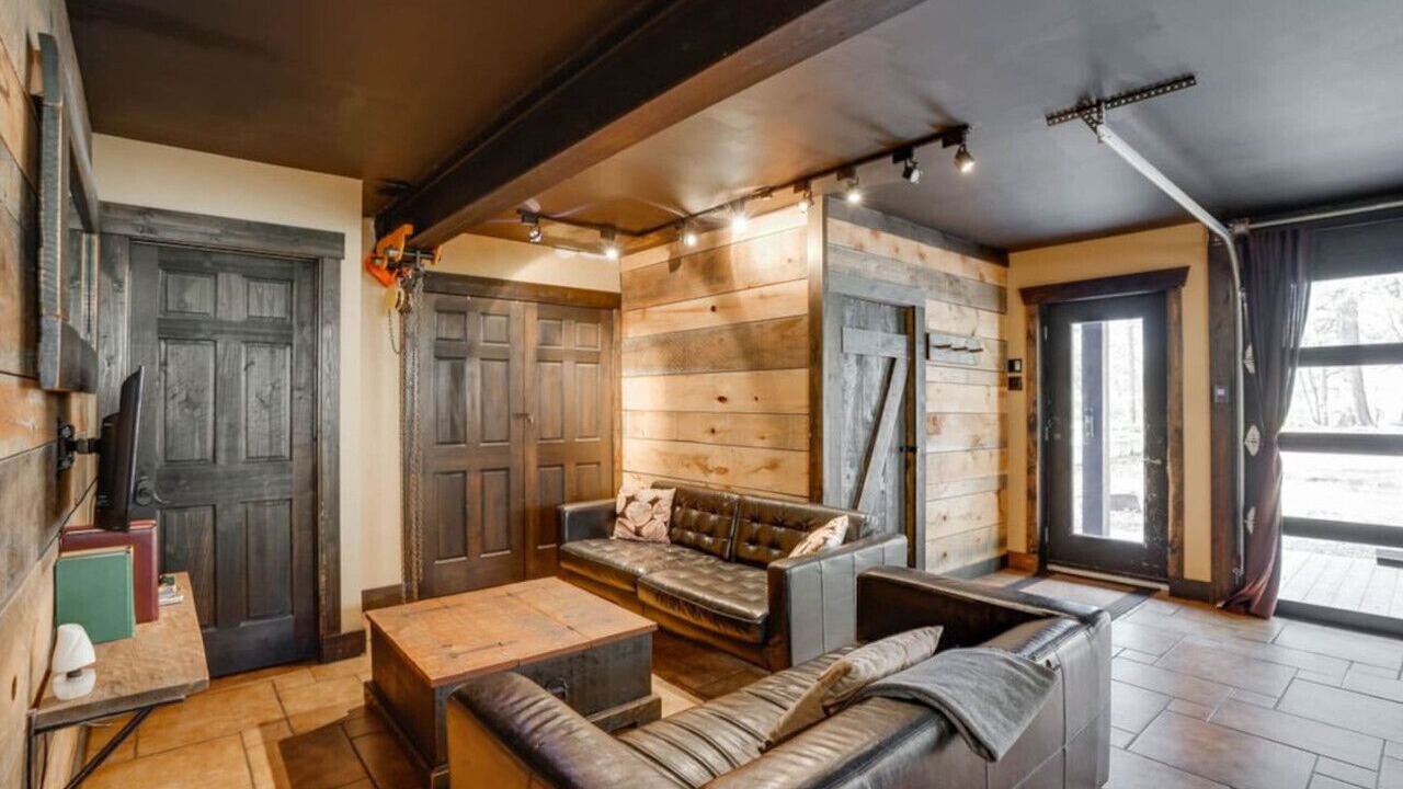 Photo of Livingroom in Cantley