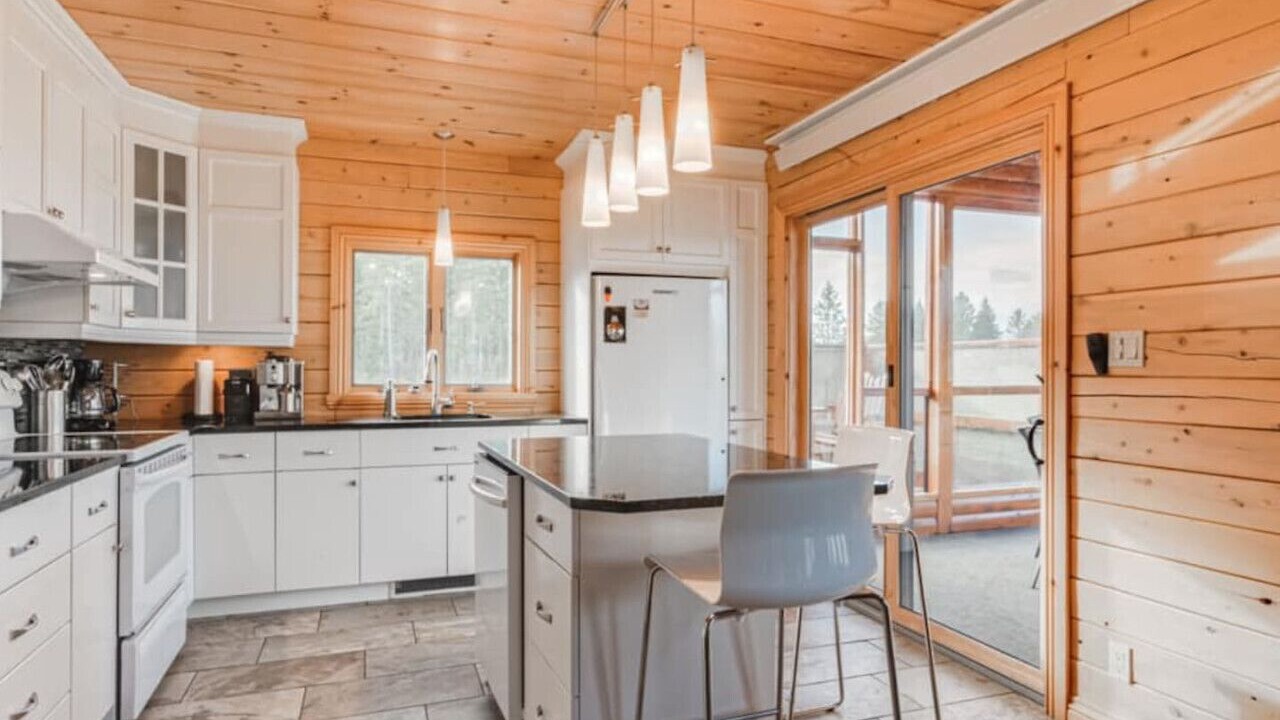 Photo of Kitchen in Notre-Dame-Des-Bois