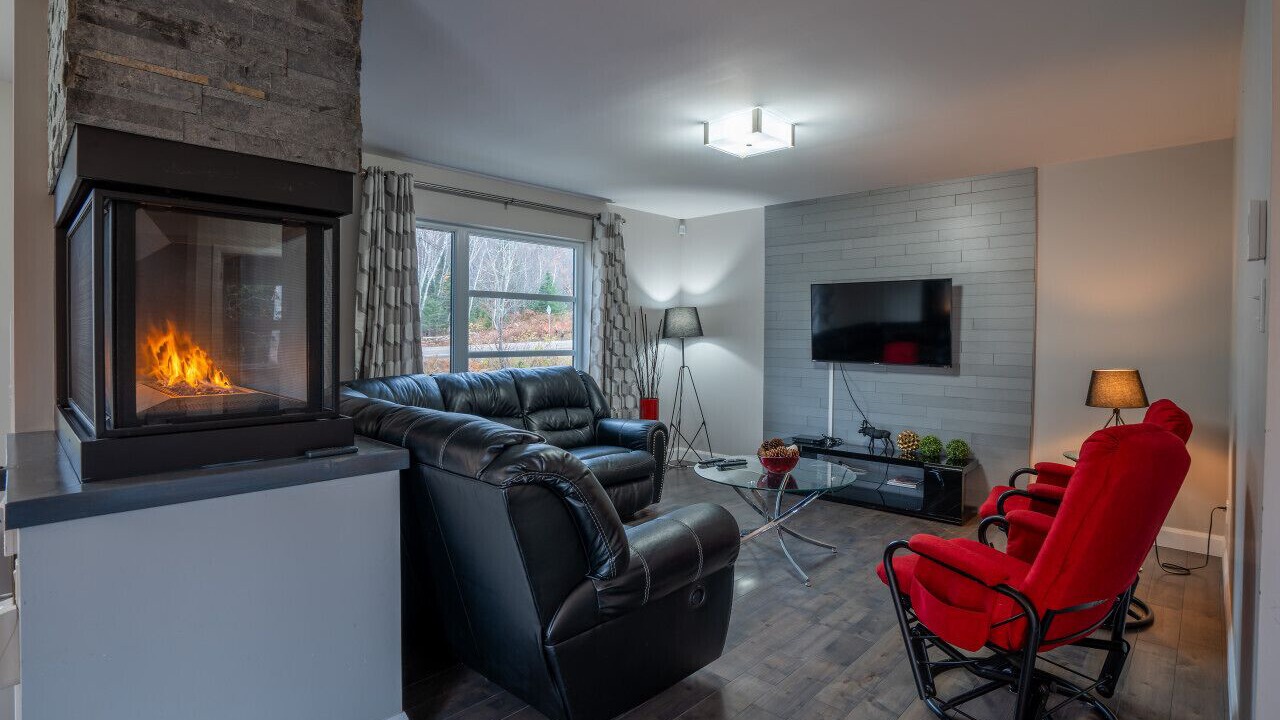 Photo of Livingroom in Petite-Riviere-Saint-Francois