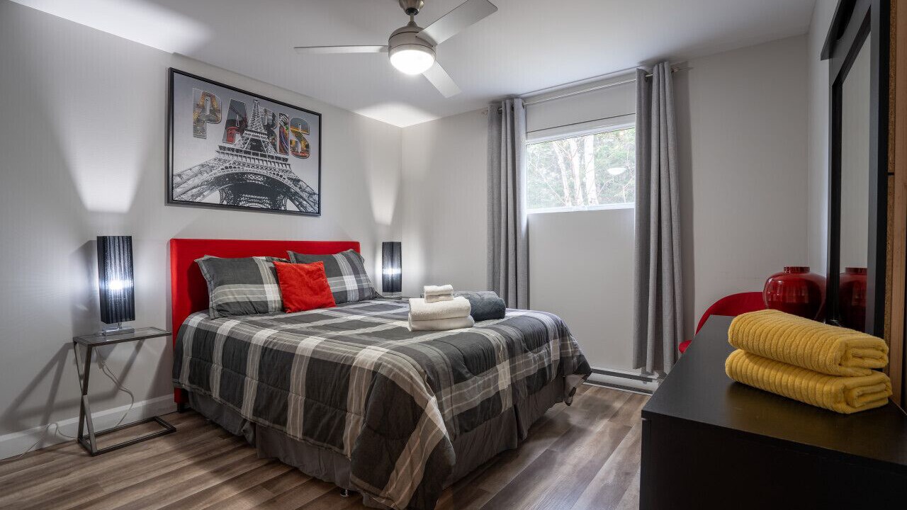 Photo of Bedroom in Petite-Riviere-Saint-Francois