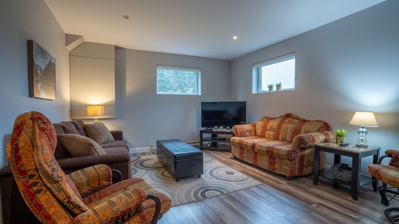 Photo of Livingroom in Petite-Riviere-Saint-Francois