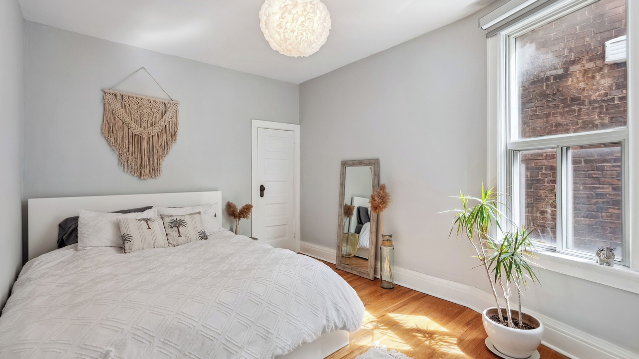 Photo of Bedroom in The Beaches