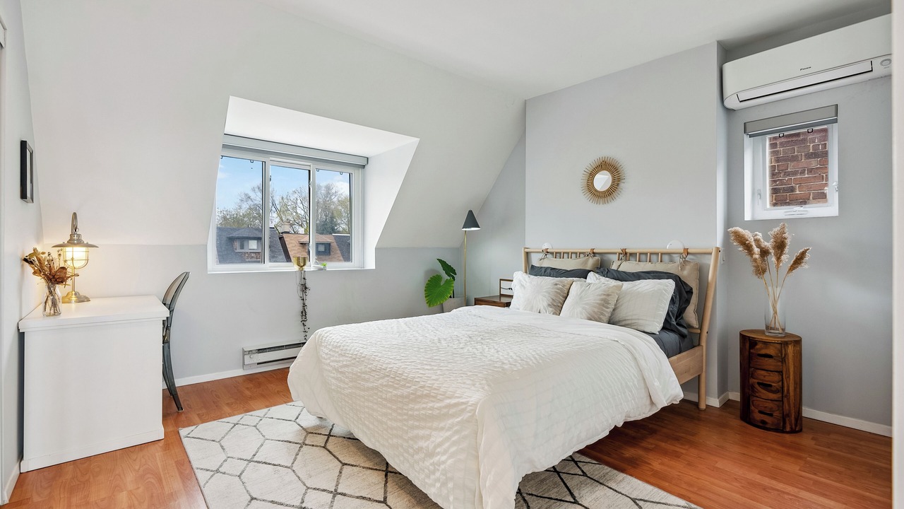 Photo of Bedroom in The Beaches