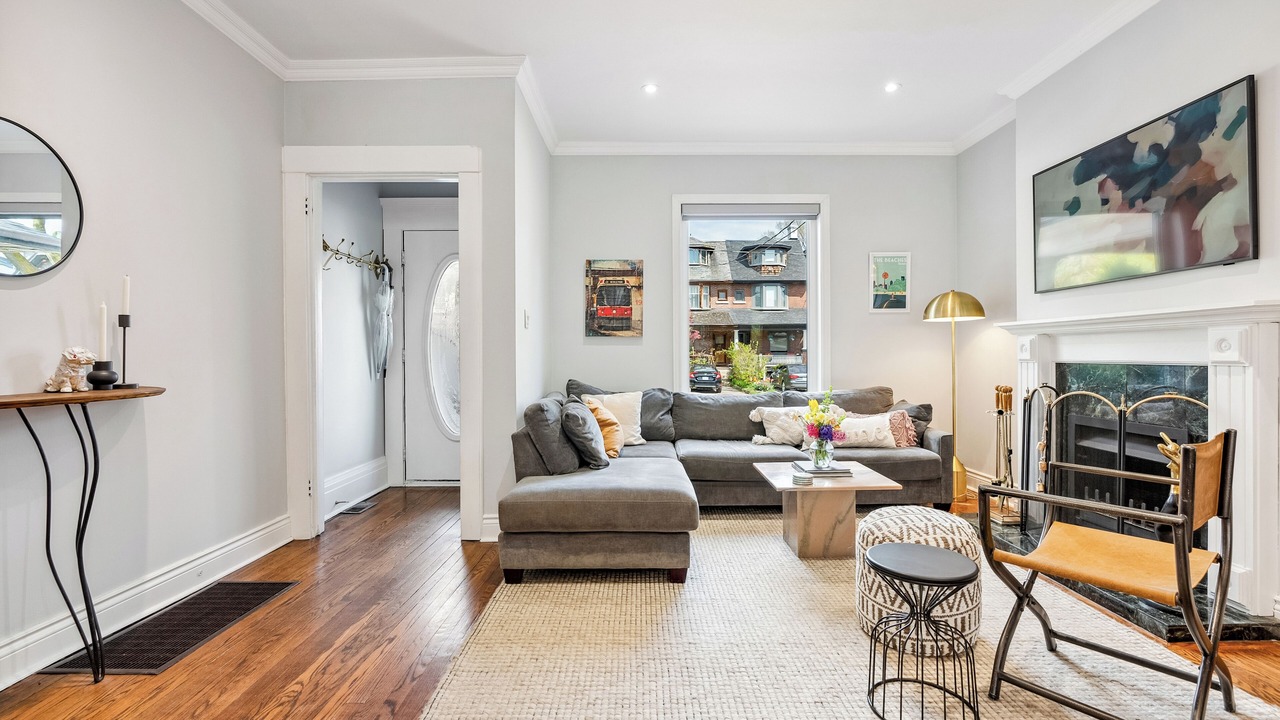 Photo of Livingroom in The Beaches