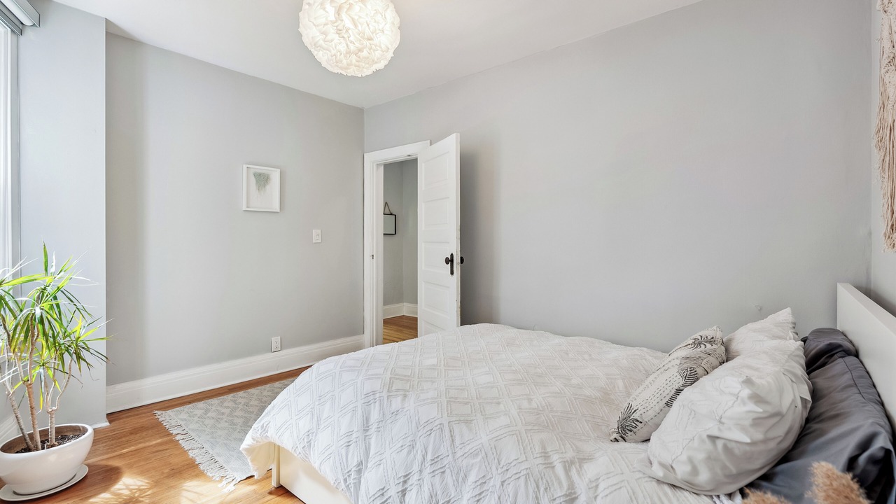 Photo of Bedroom in The Beaches