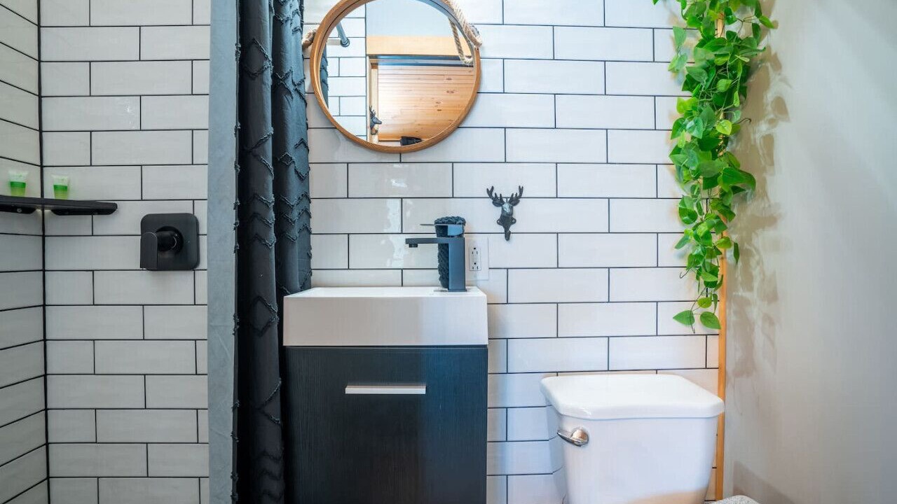 Photo of Bathroom in Sainte-Emelie