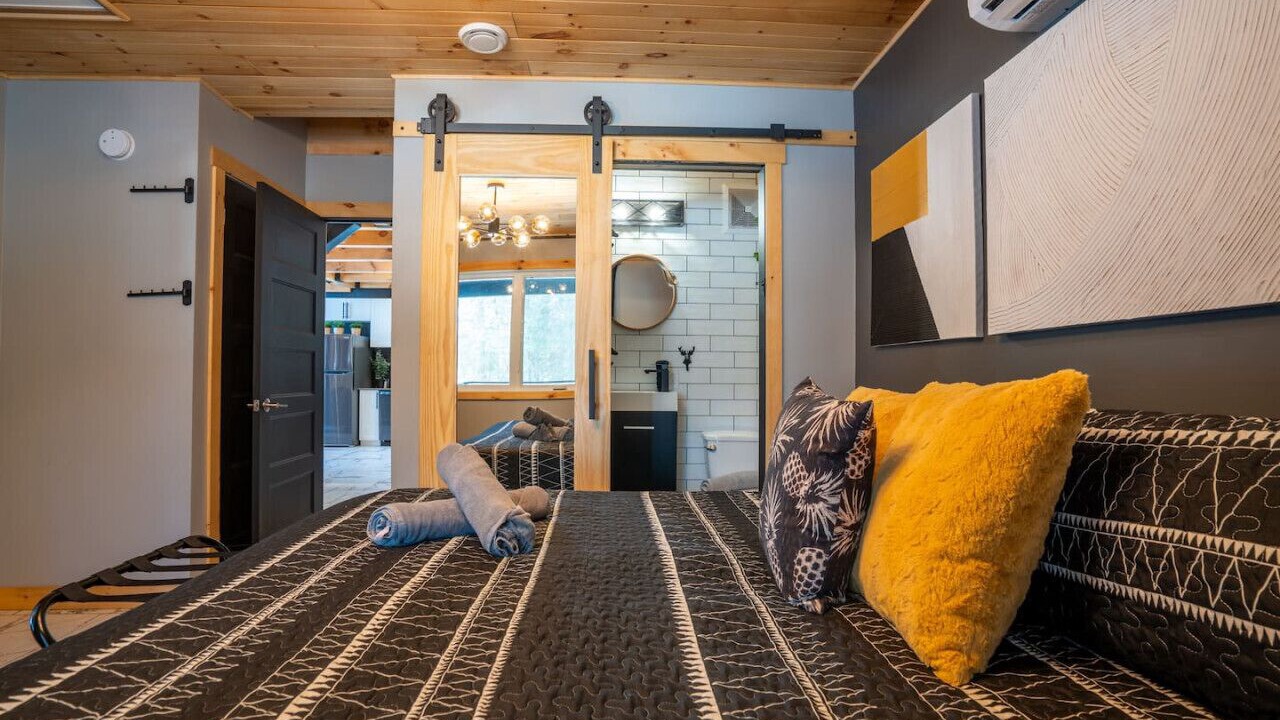 Photo of Bedroom in Sainte-Emelie