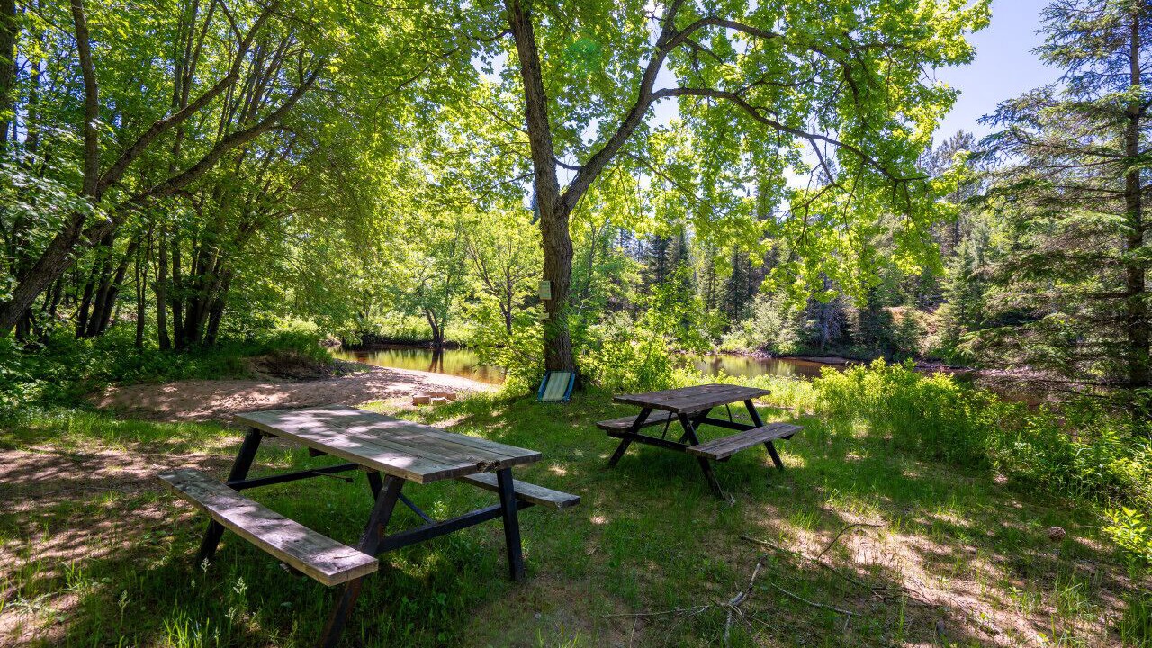 Photo of Outdoor in Sainte-Emelie