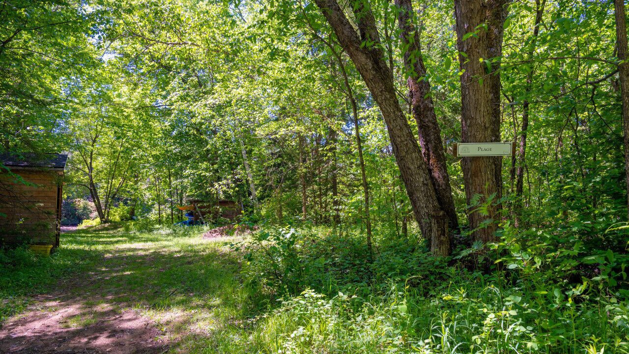 Photo of Outdoor in Sainte-Emelie