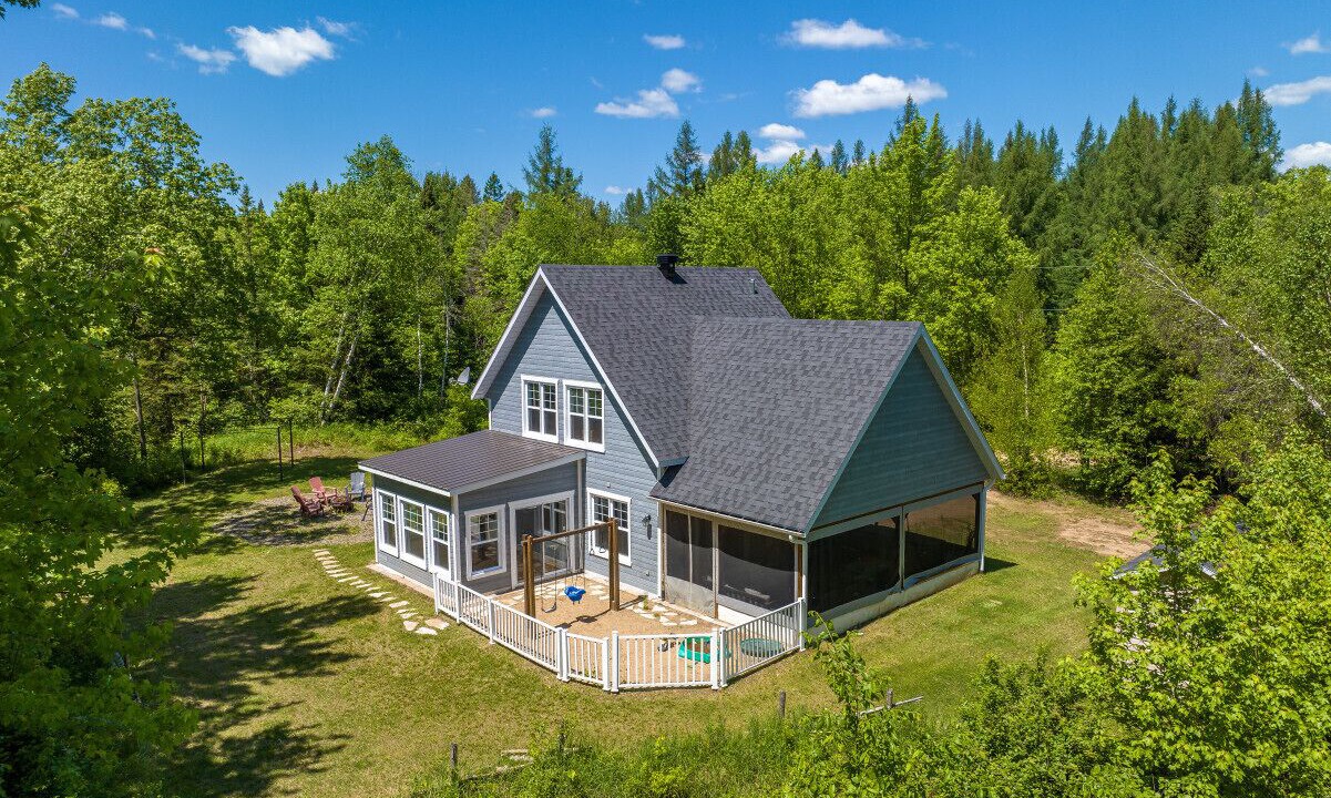 Photo of Outdoor in Sainte-Emelie