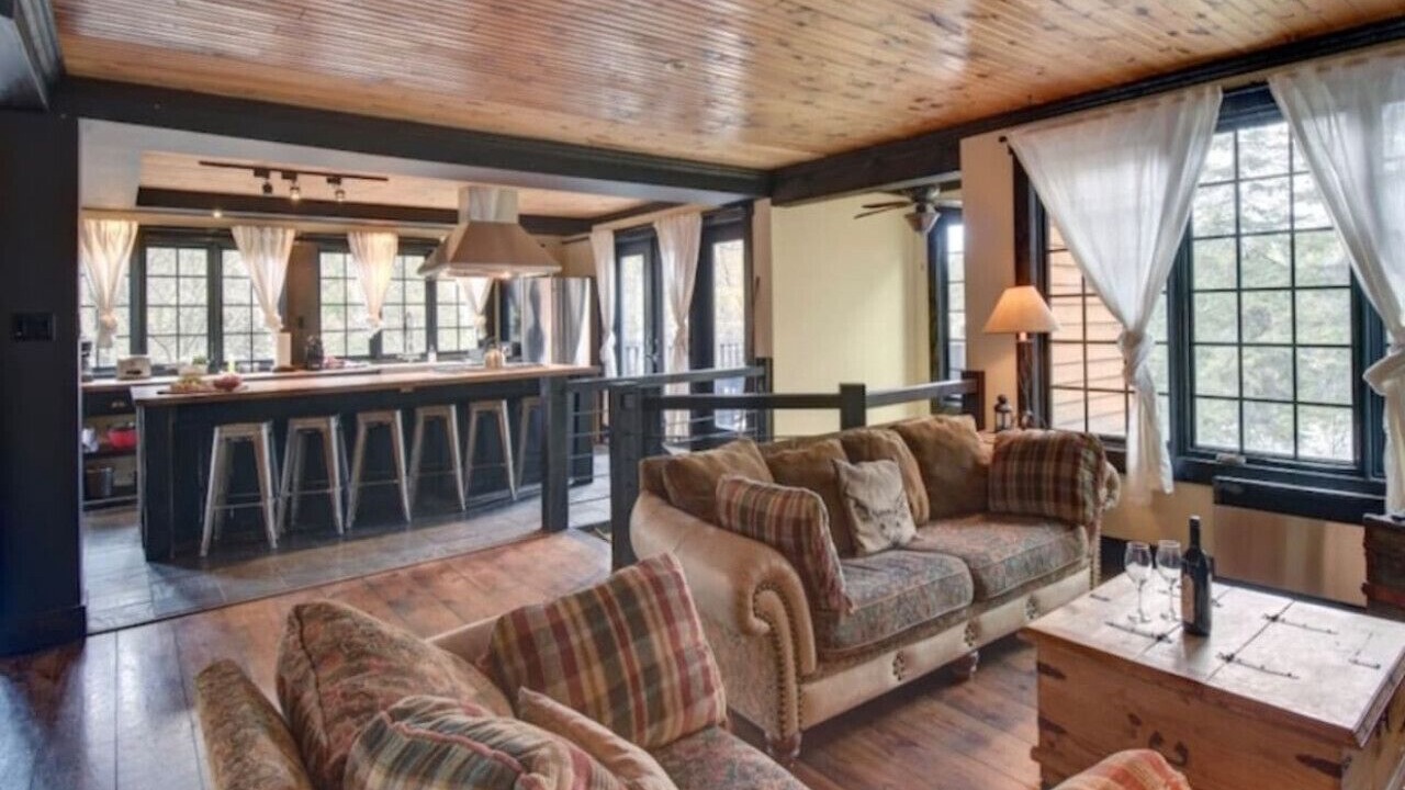 Photo of Livingroom in Cantley