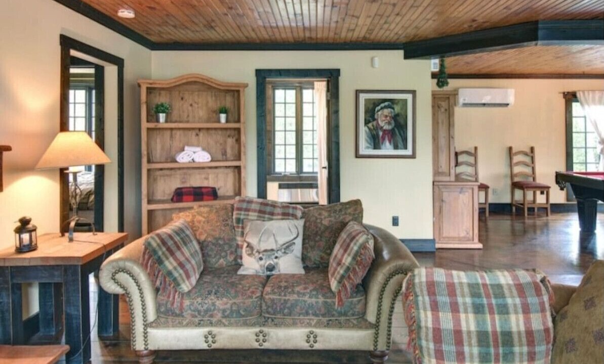 Photo of Livingroom in Cantley