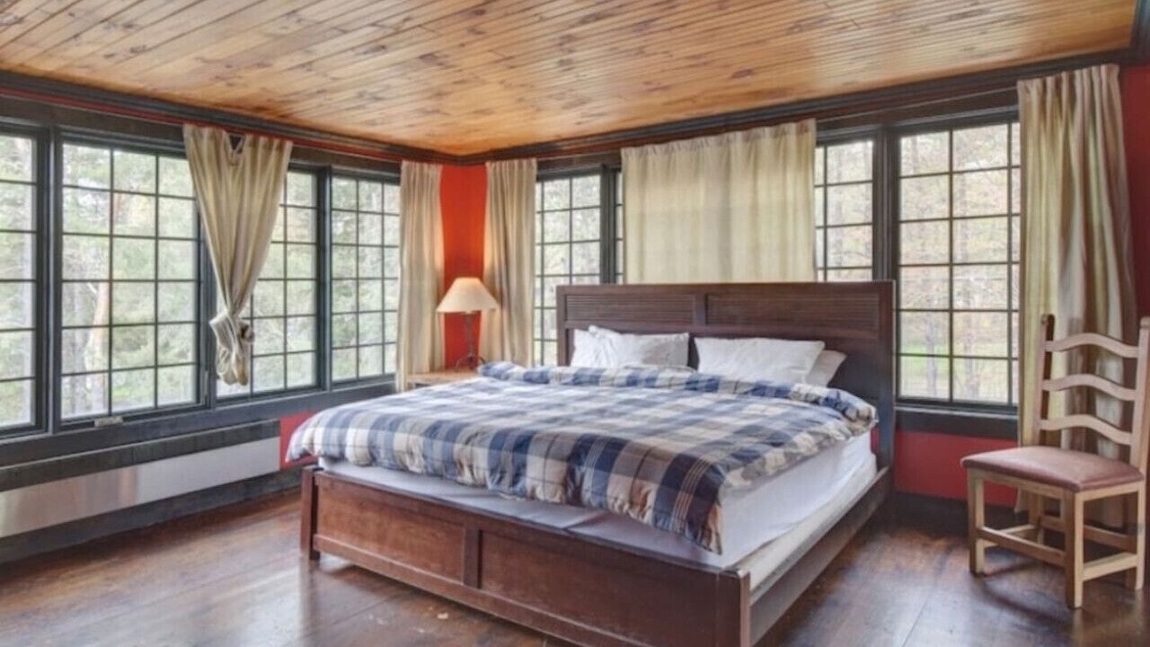 Photo of Bedroom in Cantley