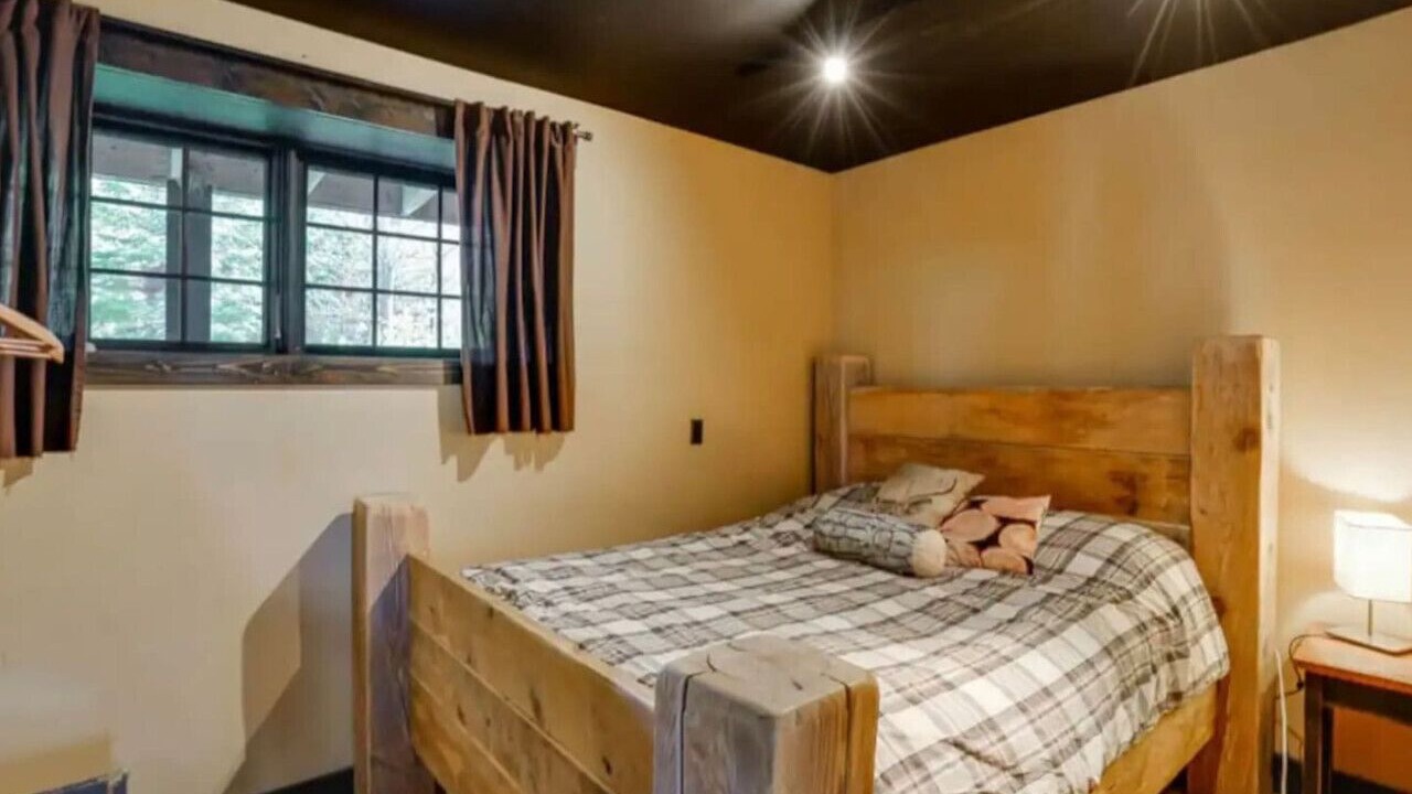 Photo of Bedroom in Cantley