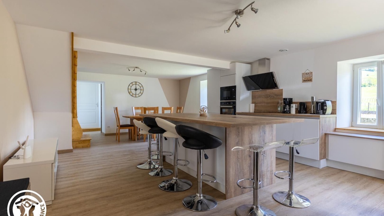 Photo of Others in Perpezat