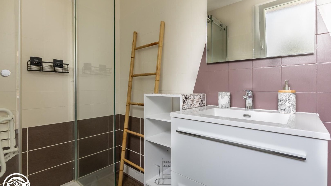 Photo of Bathroom in Champs