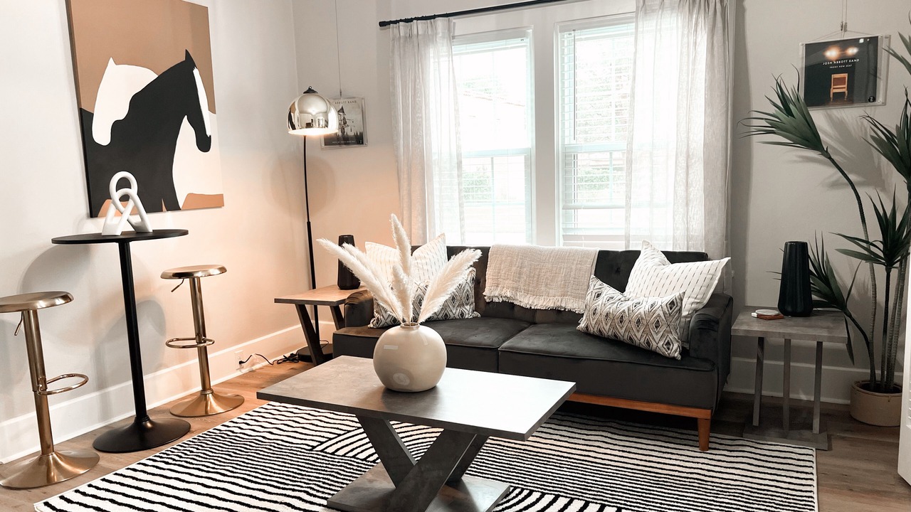 Photo of Livingroom in South Overton