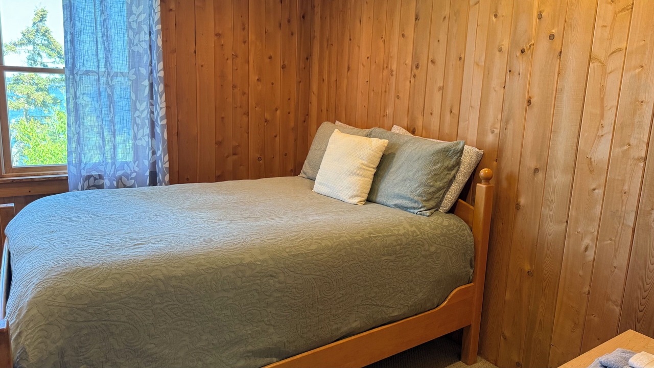 Photo of Bedroom in Brooklin