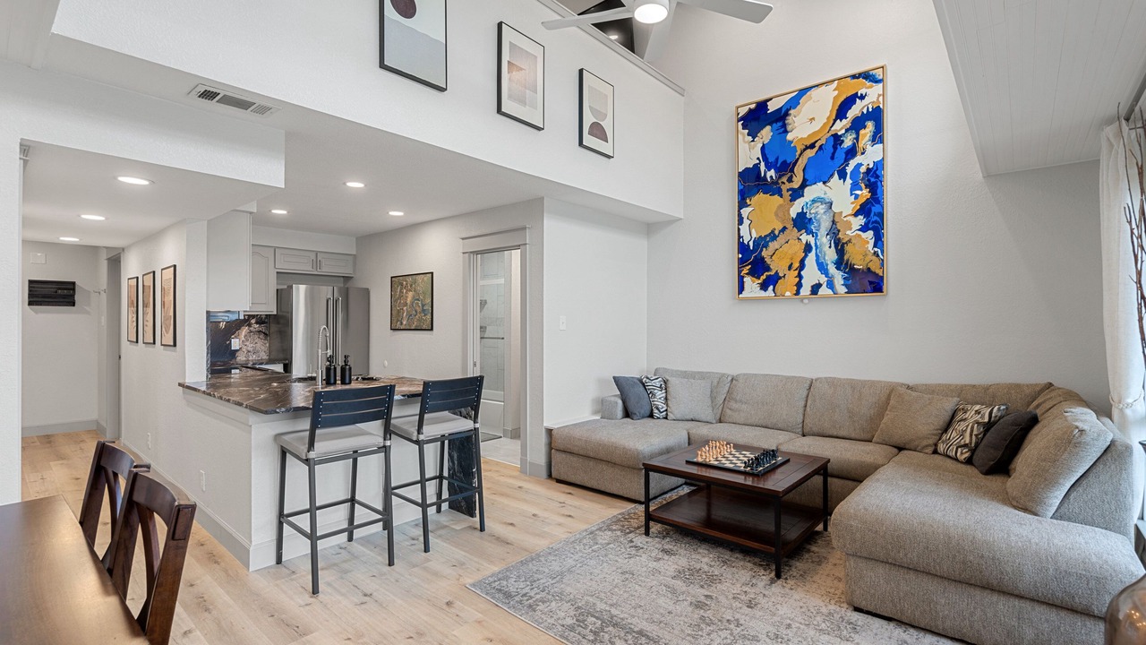 Photo of Livingroom in Briarcliff