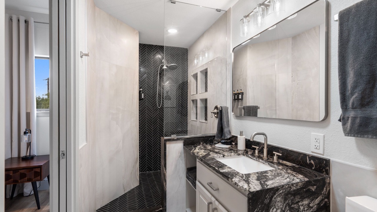 Photo of Bathroom in Briarcliff