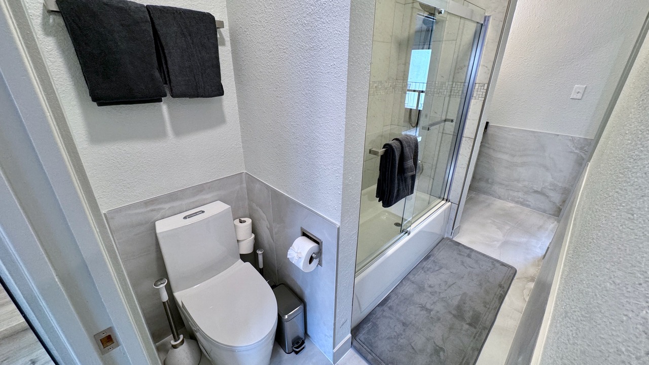 Photo of Bathroom in Briarcliff