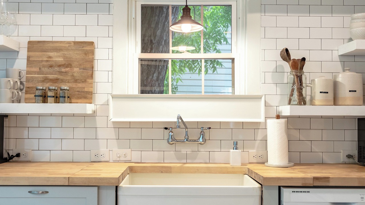 Photo of Kitchen in Austin Ave.
