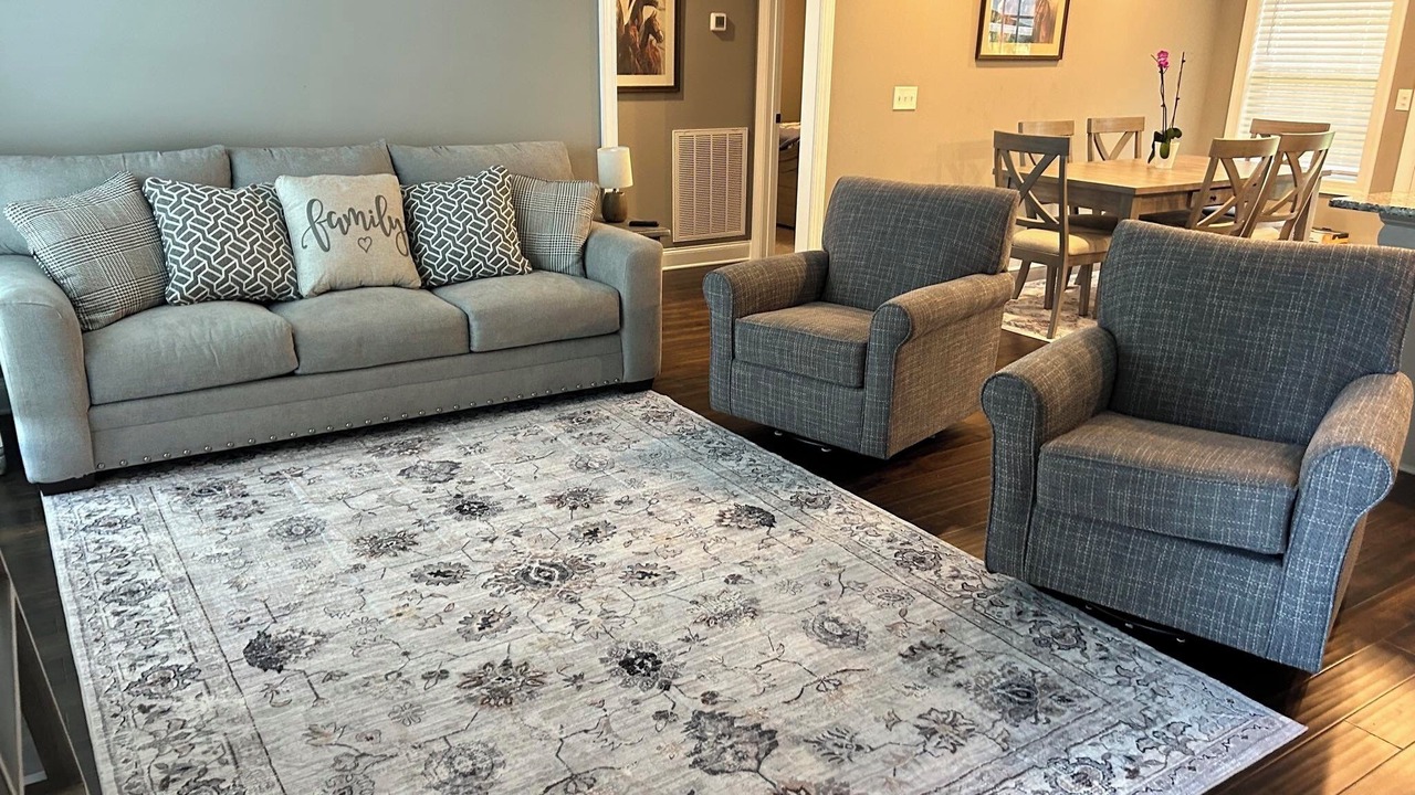 Photo of Livingroom in Shelbyville