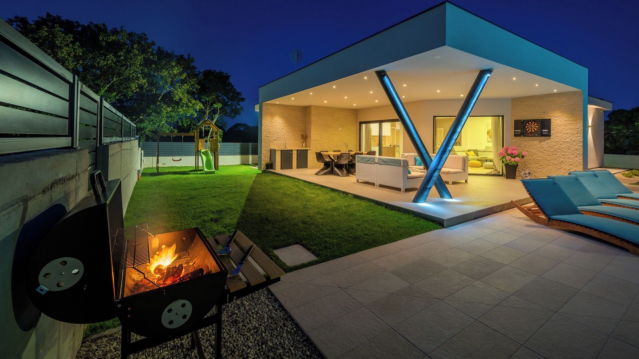 Photo of Outdoor in Mali Vareski