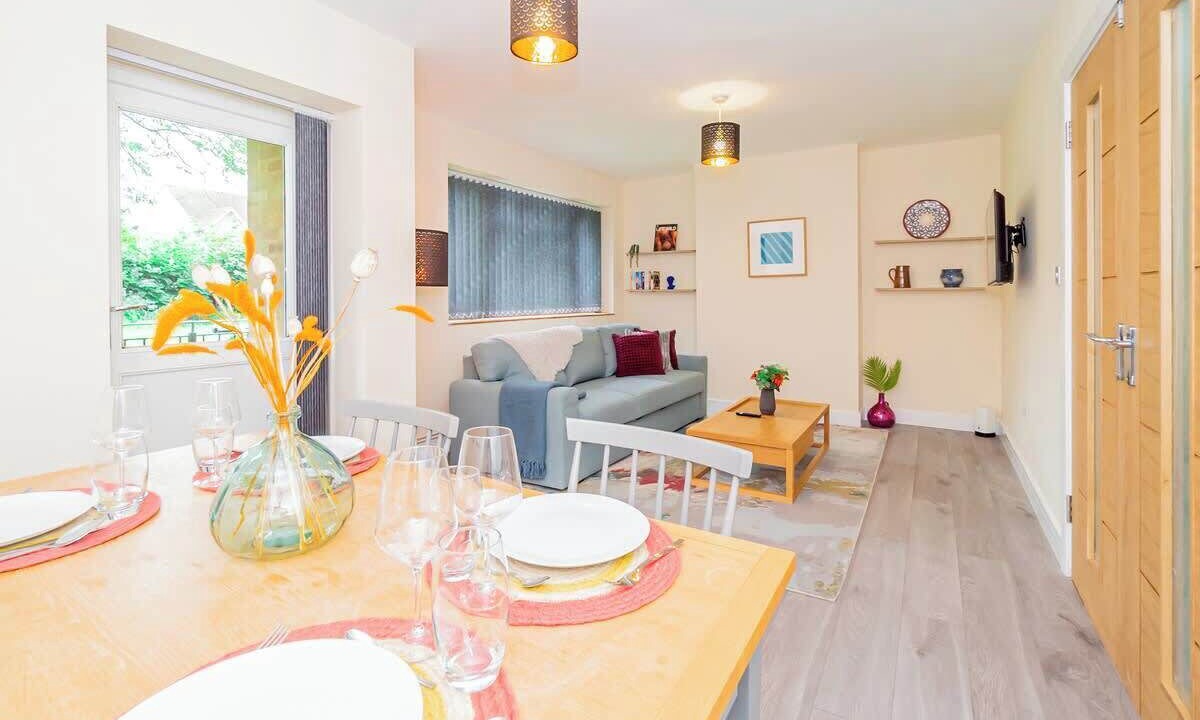 Photo of Others in Oxford