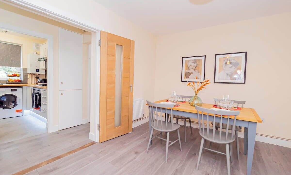 Photo of Others in Oxford