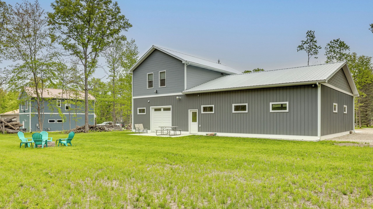 Photo of Outdoor in Higgins Lake