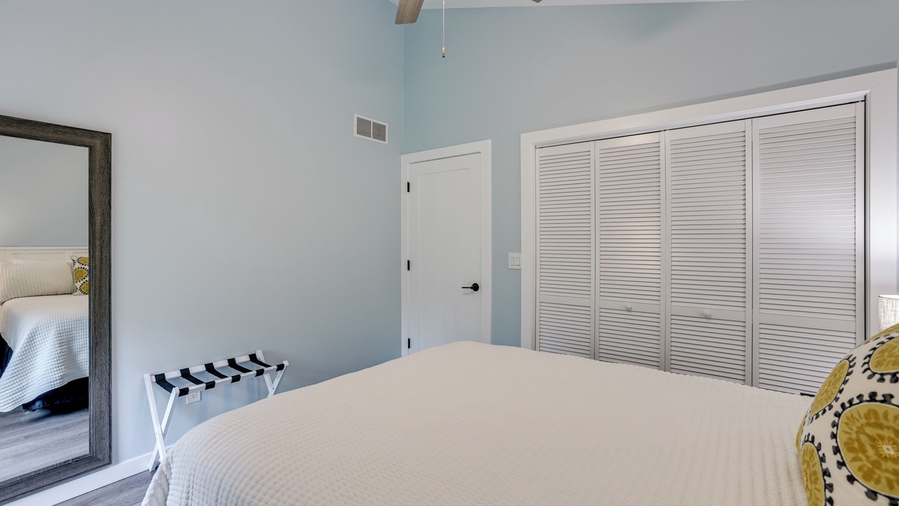 Photo of Bedroom in Higgins Lake