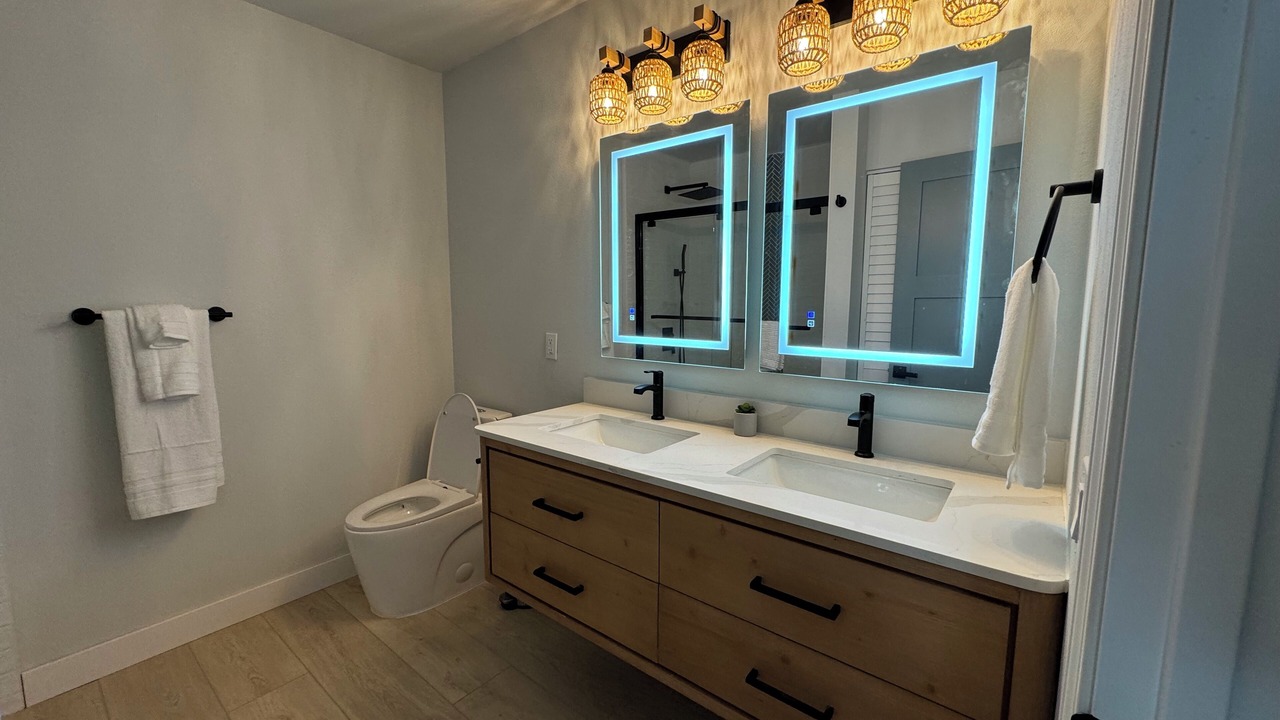 Photo of Bathroom in Francolin Place