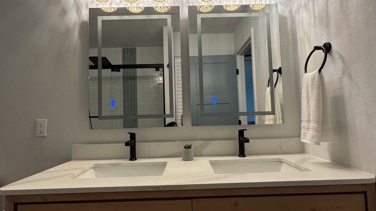 Photo of Bathroom in Francolin Place