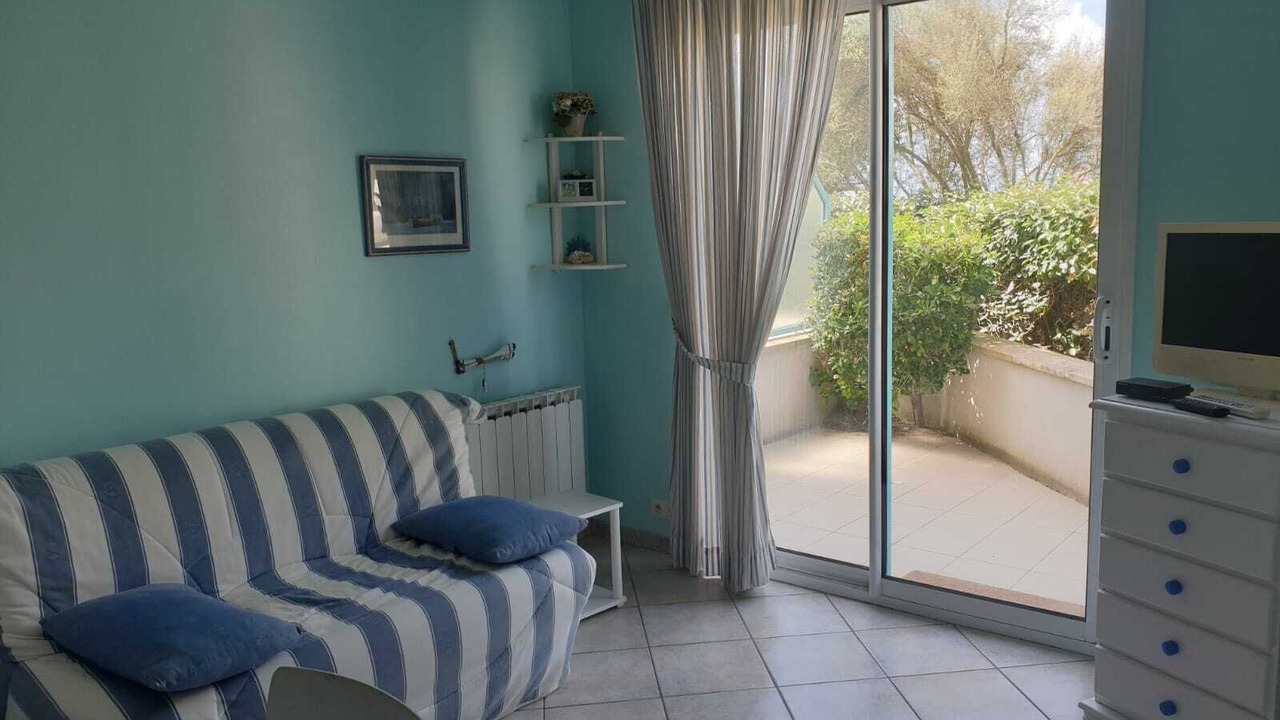 Photo of Livingroom in Port District