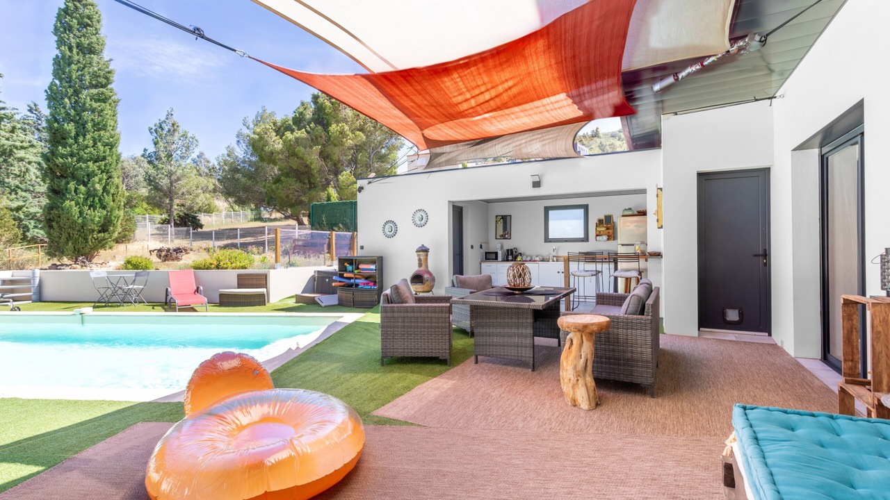 Photo of Outdoor in Treilles